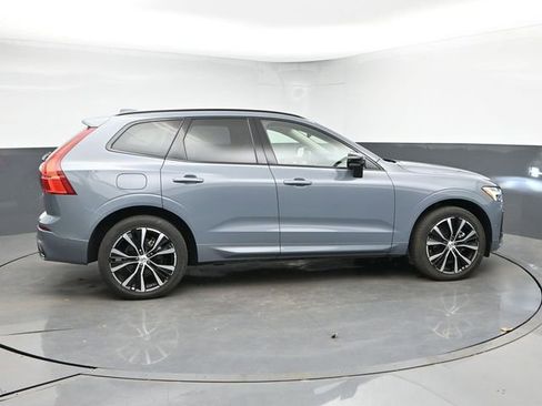 Used 2023 Volvo XC60 B5 Ultimate w/ Climate Package AWD/4WD image 9
