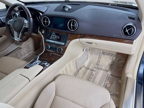 Used 2014 Mercedes-Benz SL 550 image 27