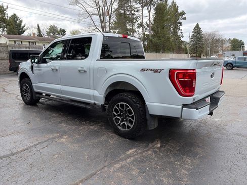 Used 2022 Ford F150 XLT w/ Equipment Group 302A High AWD/4WD image 4