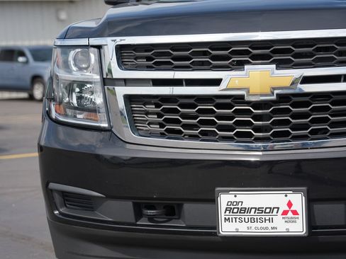 Used 2020 Chevrolet Suburban LS w/ Skid Plate Package AWD/4WD image 9
