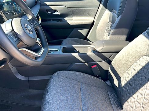 New 2026 Nissan Kicks SV w/ SV Premium Package image 10