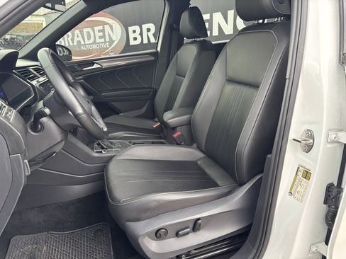 Used 2024 Volkswagen Tiguan SE R-Line image 21