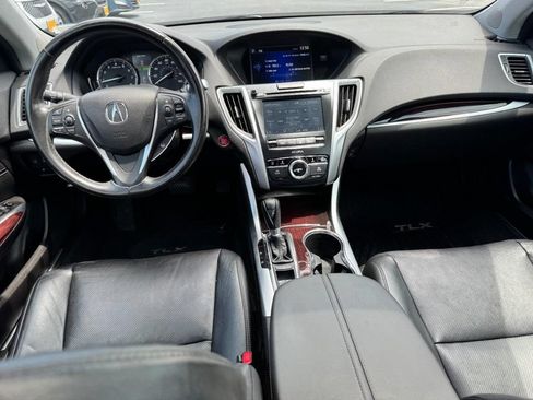 Used 2016 Acura TLX w/ Technology Package FWD image 12