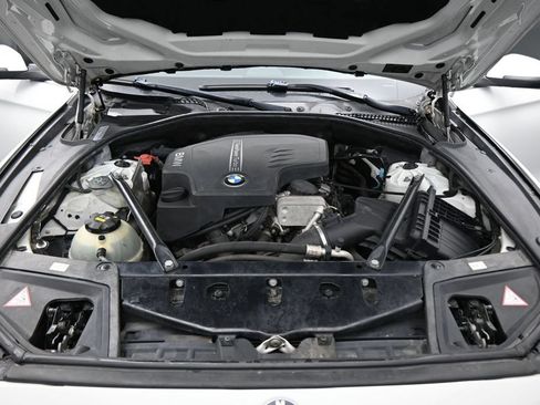 Used 2015 BMW 528i Sedan RWD image 25