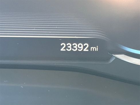 Used 2023 Genesis G70 3.3T w/ Sport Prestige Package image 28