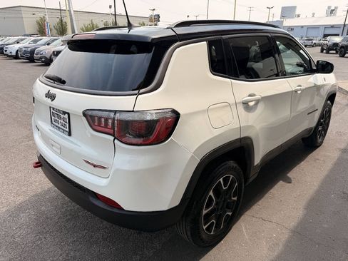 Used 2020 Jeep Compass Trailhawk AWD/4WD image 5