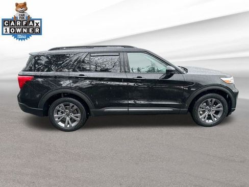 Certified 2022 Ford Explorer XLT w/ Equipment Group 202A AWD/4WD image 11