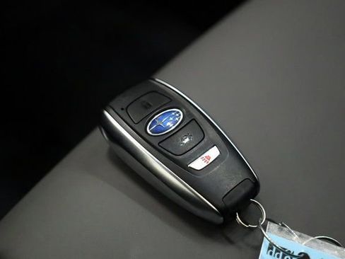 Used 2025 Subaru Outback Onyx Edition image 34