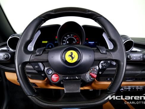 Used 2022 Ferrari F8 Tributo RWD image 14