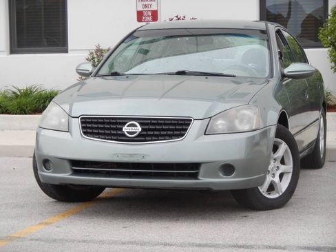 Used 2006 Nissan Altima 2.5 S w/ (F01) SL Pkg FWD image 3