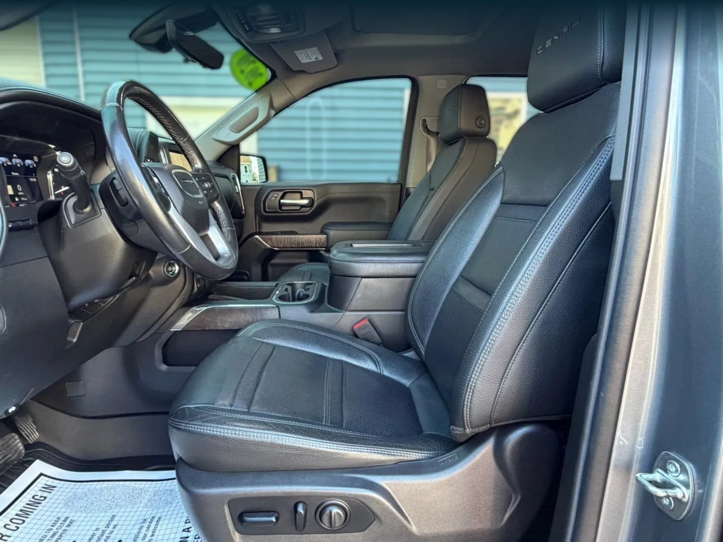 Used 2020 GMC Sierra 1500 Denali w/ Denali Ultimate Package AWD/4WD image 13