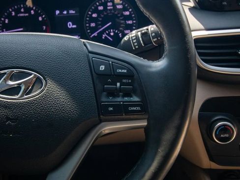 Used 2021 Hyundai Tucson Limited image 23