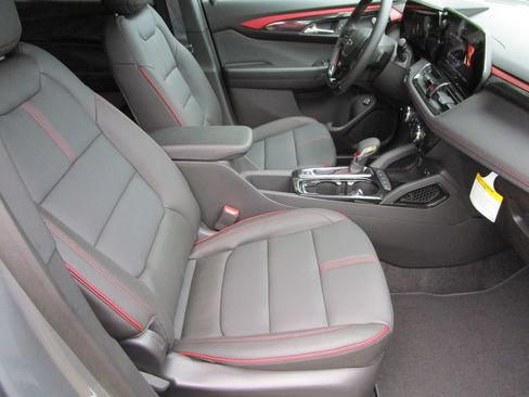 New 2026 Chevrolet TrailBlazer RS w/ Convenience Package FWD image 25