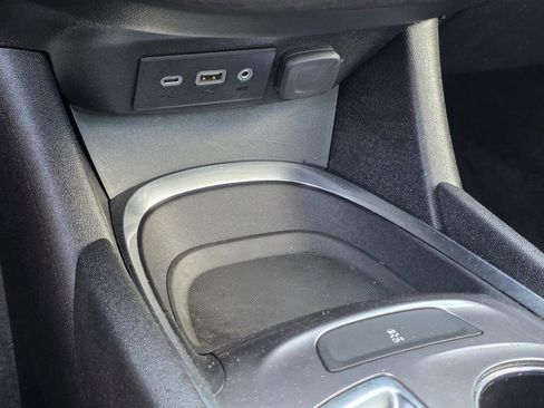 Used 2019 Chevrolet Malibu LT image 17