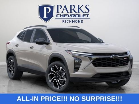 New 2026 Chevrolet Trax RS FWD image 2