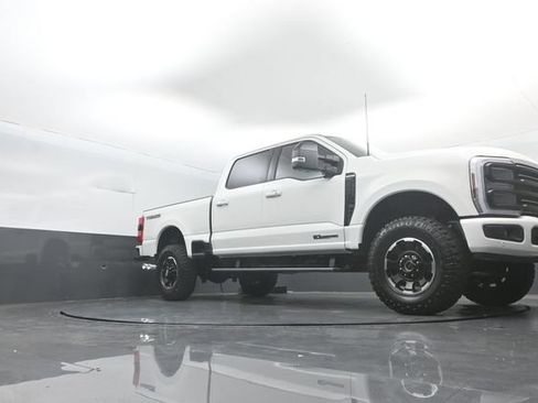 New 2026 Ford F350 Platinum w/ Tremor Off-Road Package AWD/4WD image 29
