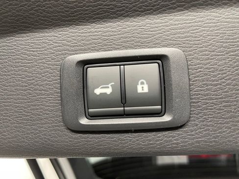 New 2026 Mitsubishi Outlander SE image 36