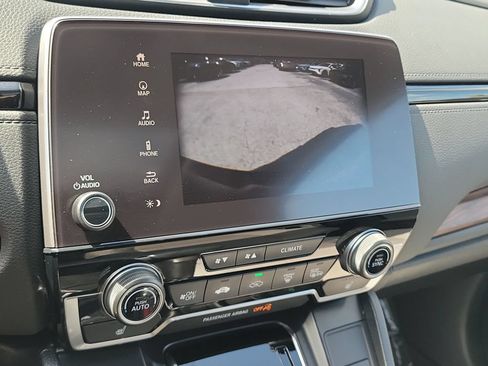 Used 2019 Honda CR-V Touring image 16