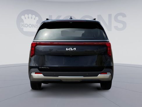 New 2026 Kia Carnival SX image 7