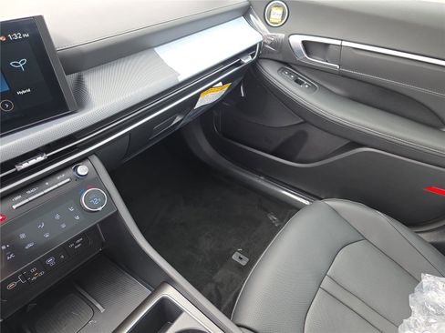 New 2026 Hyundai Sonata Limited image 19