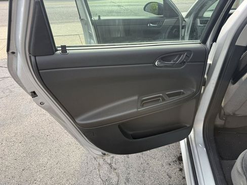 Used 2015 Chevrolet Impala Police FWD image 28