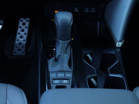 Used 2026 Toyota Camry SE image 15