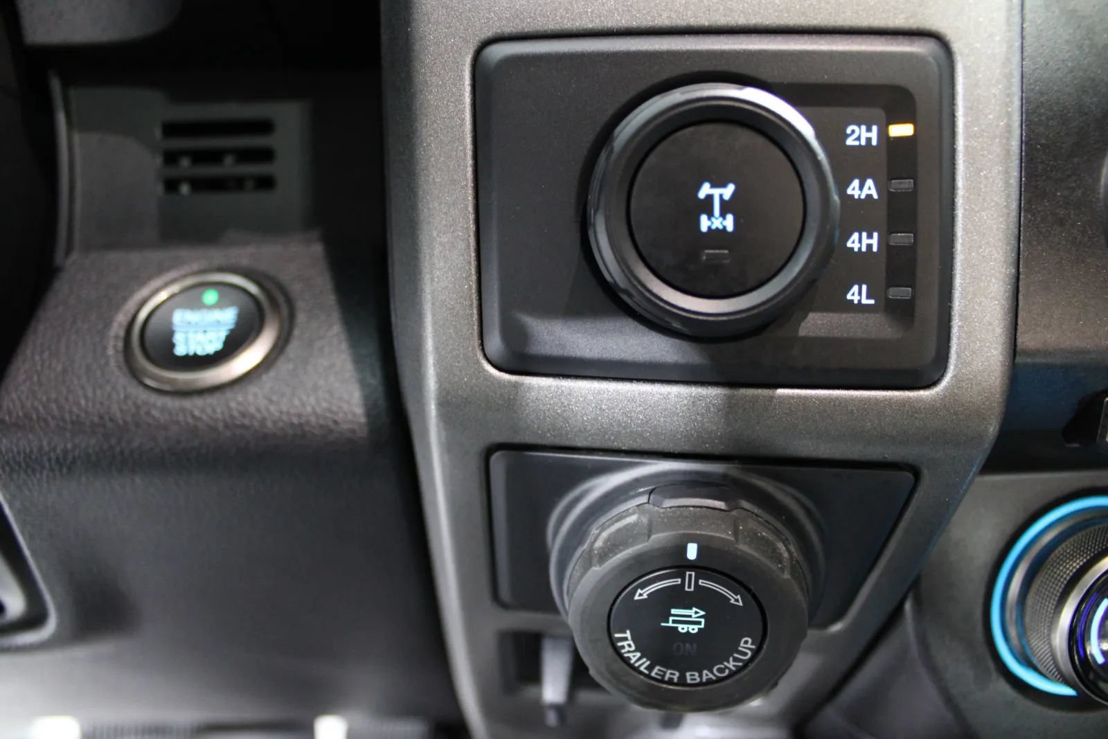 Used 2018 Ford F150 Raptor w/ Equipment Group 802A Luxury AWD/4WD image 18