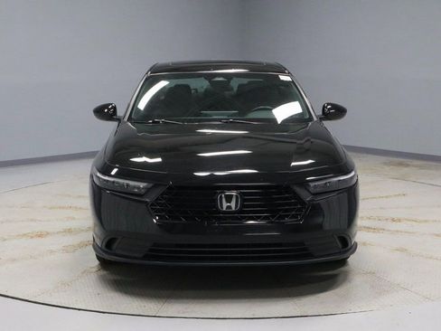 Used 2024 Honda Accord Sport image 5