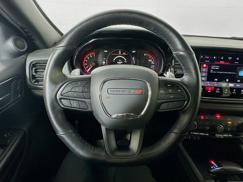 Used 2025 Dodge Durango GT image 11