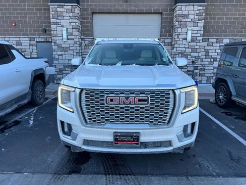 Used 2024 GMC Yukon XL Denali w/ Advanced Technology Package image 7