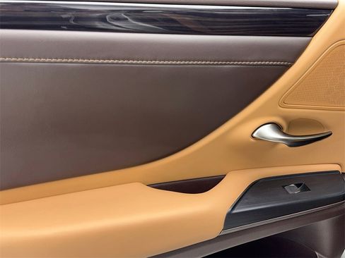 Used 2021 Lexus ES 350 w/ Premium Package image 42