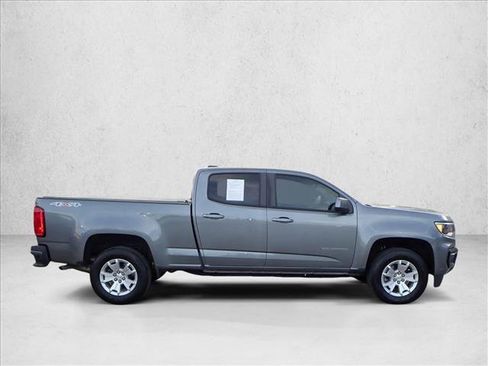 Used 2022 Chevrolet Colorado LT w/ LT Convenience Package image 5