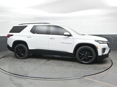 Used 2023 Chevrolet Traverse LT