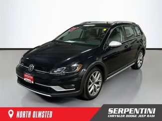Used 2019 Volkswagen Golf Alltrack video 1