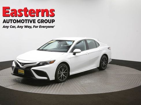 Used 2024 Toyota Camry SE FWD image 54