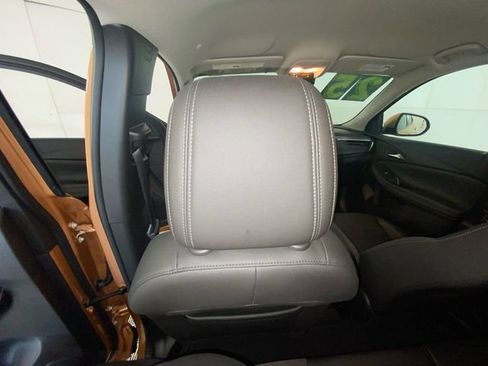 Used 2025 Buick Encore GX Preferred FWD image 35