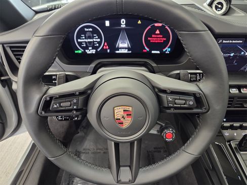 Used 2026 Porsche 911 Carrera 4 GTS image 15