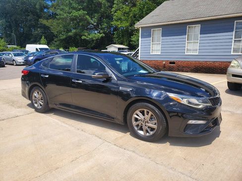 Used 2020 Kia Optima LX FWD image 3