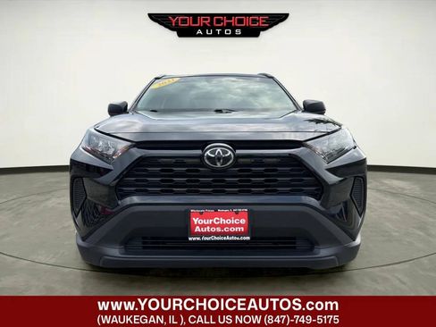 Used 2021 Toyota RAV4 LE AWD/4WD image 8