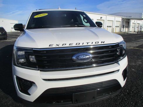 Used 2020 Ford Expedition Limited w/ Equipment Group 303A image 2
