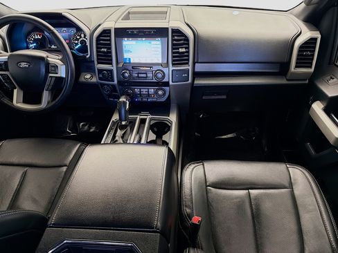 Used 2018 Ford F150 Lariat image 12