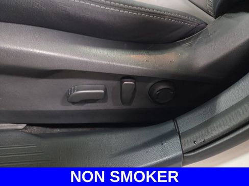 Used 2022 Subaru Outback Premium AWD/4WD image 25