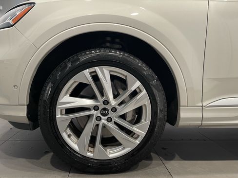 Used 2021 Audi Q7 3.0T Premium Plus w/ Executive Package AWD/4WD image 7