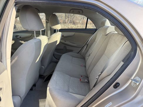 Used 2009 Toyota Corolla LE image 17