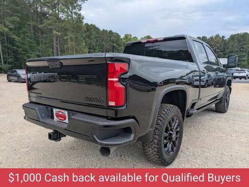 New 2026 Chevrolet Silverado 2500 High Country w/ High Country Premium Package AWD/4WD image 2