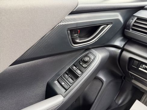Certified 2024 Subaru Crosstrek 2.0i Premium image 19