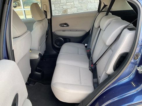 Used 2016 Honda HR-V EX image 27