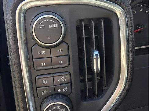 Used 2021 Chevrolet Silverado 1500 LT Trail Boss image 62