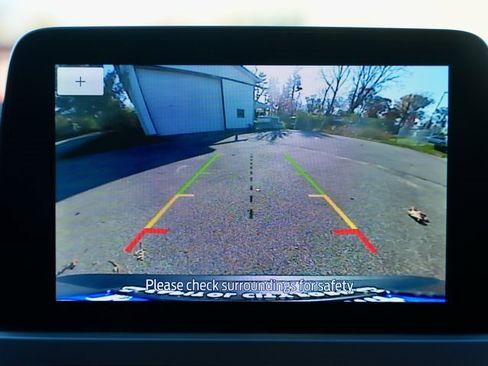 Used 2020 Ford Escape SE Sport image 20