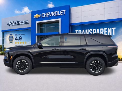 New 2026 Chevrolet Traverse Z71 w/ Driver Confidence Package AWD/4WD image 3